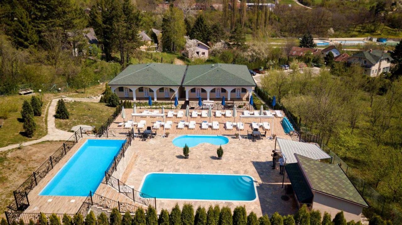 Sunčani Breg Apartments Vrdnik Exterior foto