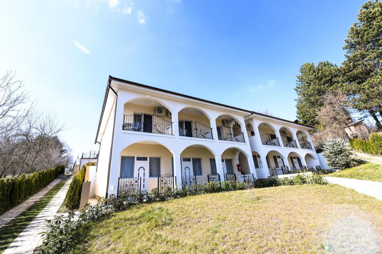 Sunčani Breg Apartments Vrdnik Exterior foto