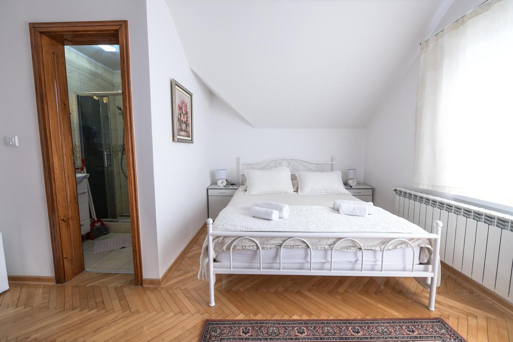 Sunčani Breg Apartments Vrdnik Zimmer foto